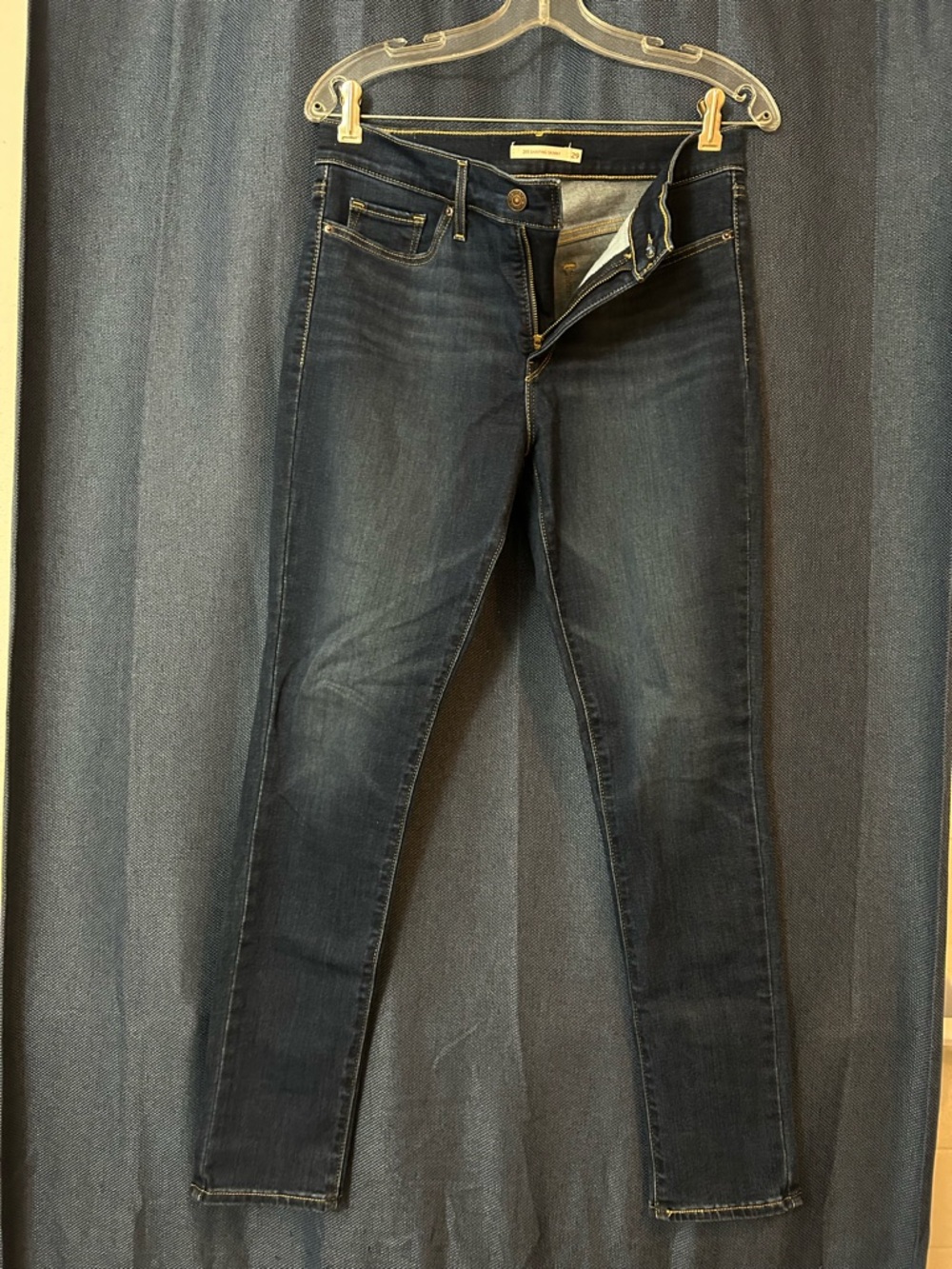 LEVI’S 311 SHAPING SKINNY, Dark Wash Skinny Jeans